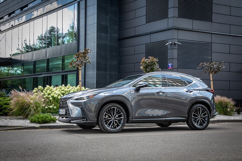 Lexus NX 450hplus